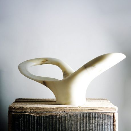 康斯坦丁·布朗库西《Reflections on Brancusi》：一场跨越时空的雕塑对话