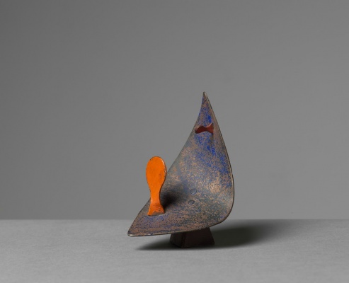 Alexander Calder《Obras invitadas: Alexander Calder》：纪念大师逝世五十周年特展