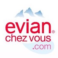 快别自己去超市搬水了!Evian Chez Vous 满20欧送到家!送到家门口!婴儿水有!VOLVIC也有!