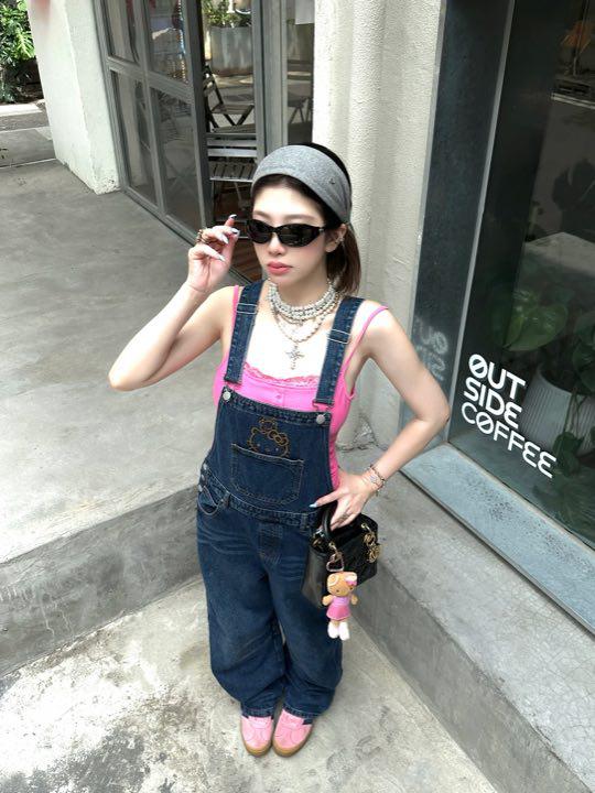Hello Kitty牛仔背带裤